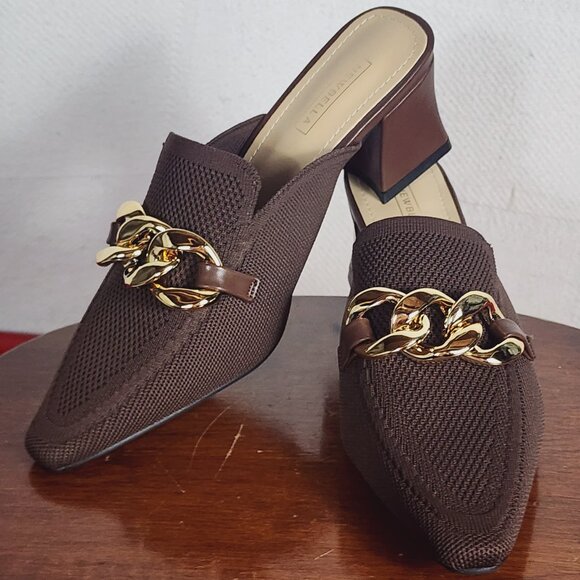 Newbella Brown Mousse Fit PointToe Square Heel Chain Detail Mule Sandals Sz 7.5 - Picture 1 of 16